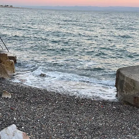 Seafront In Canakkale, Tatil Evi *