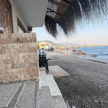 Seafront In Canakkale, Tatil Evi *