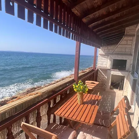 Seafront In Canakkale, Küçükkuyu